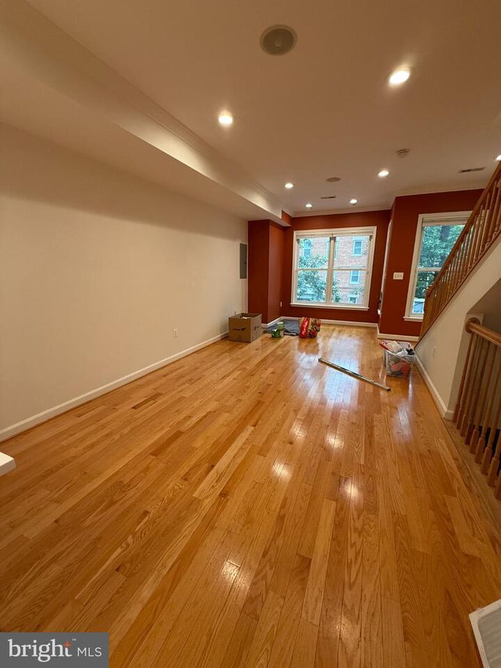Property Photo:  49 Quincy Place NW  DC 20002 