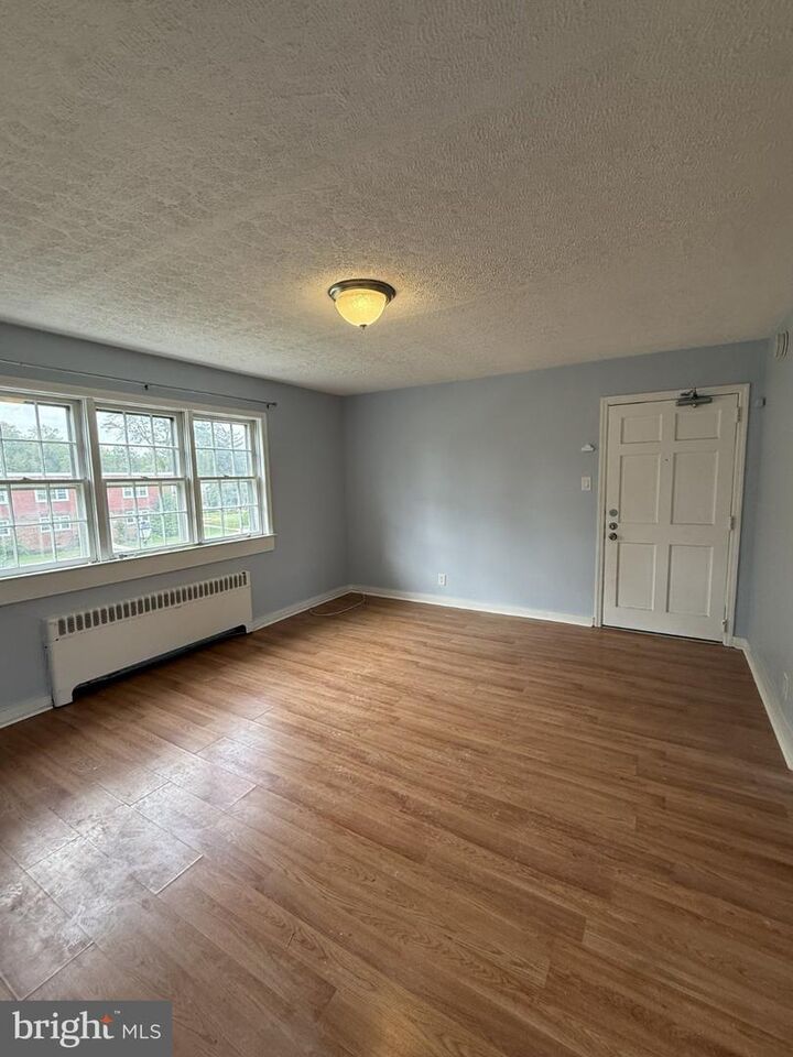 Property Photo:  118 Cherry Park H  NJ 08002 