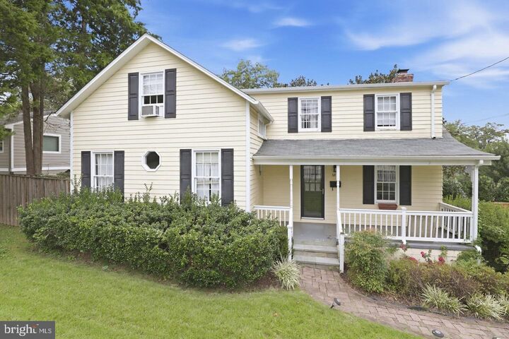 Property Photo:  3816 N Glebe Road  VA 22207 