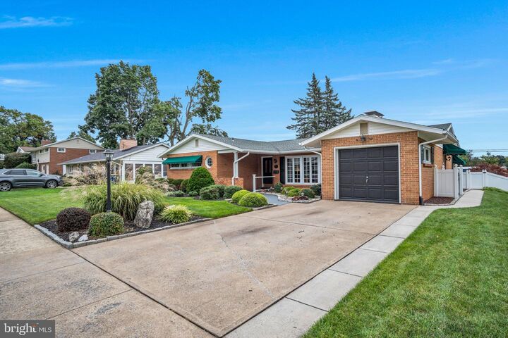 Property Photo:  13 Grinnel Drive  PA 17011 
