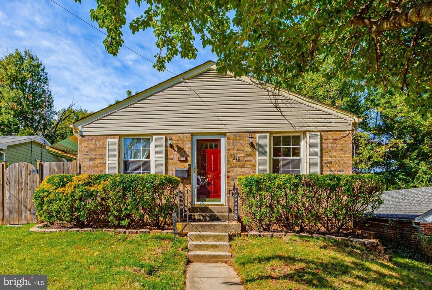 Property Photo: 210 Croydon Avenue MD 20850
