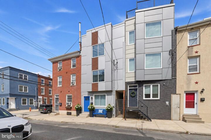 Property Photo: 425 W Thompson Street PA 19122