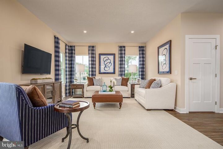 Property Photo:  382 Kelso Drive  PA 17011 
