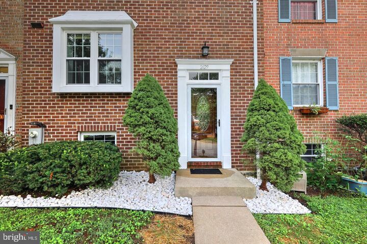 Property Photo: 2629 Ebony Road MD 21234
