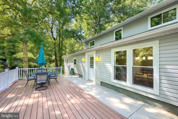 Property Photo:  62 Jenn Lane  PA 17314 
