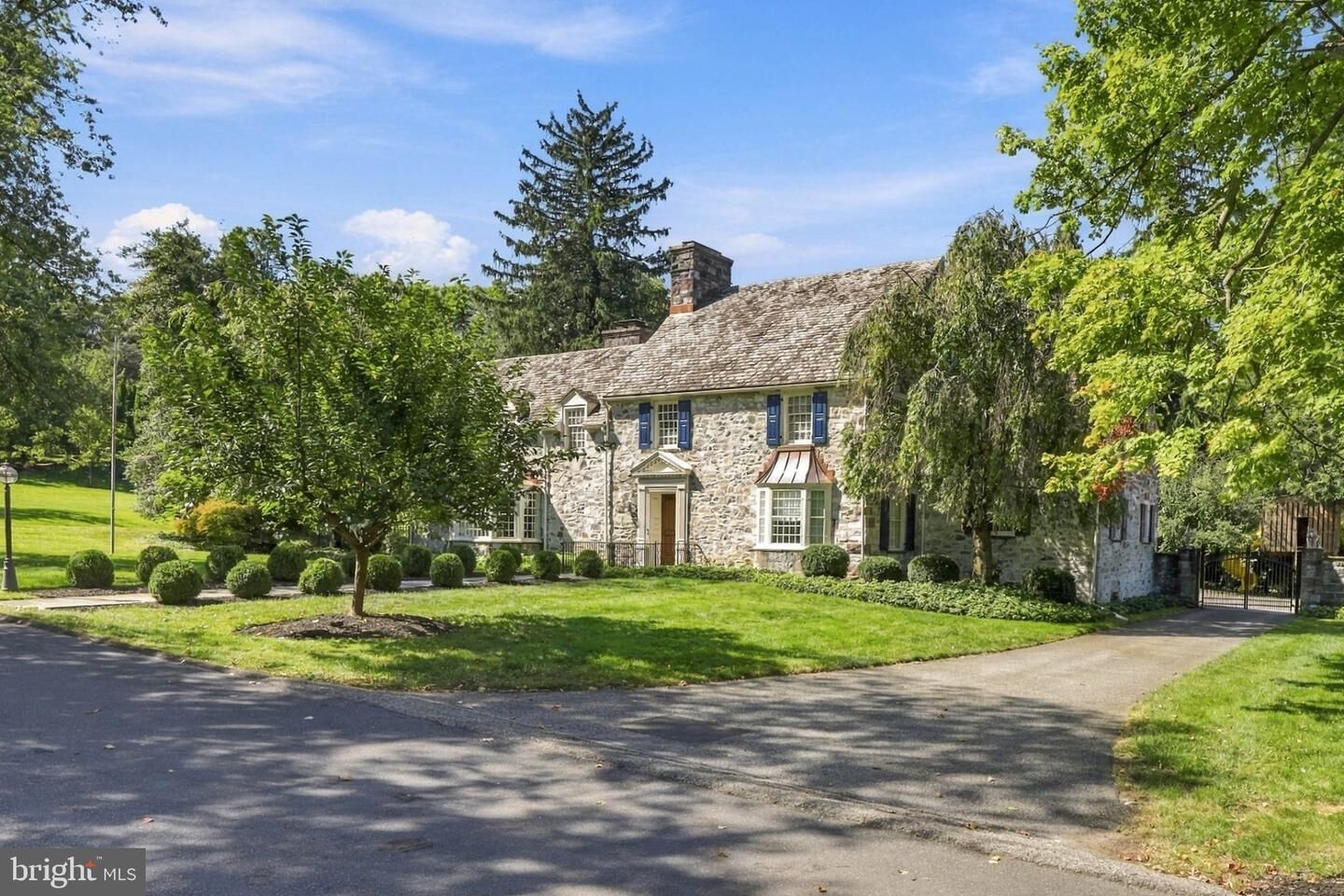 Property Photo: 1032 Smallbrook Lane PA 17403
