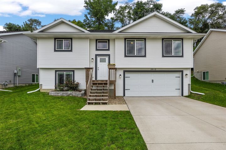 Property Photo: 2012 SW Holly Meadow Avenue IA 52404