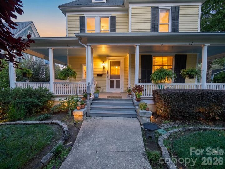 Property Photo:  226 S Ellis Street  NC 28144 