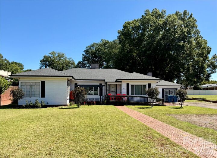 Property Photo:  267 Hwy 16 South S  NC 28681 
