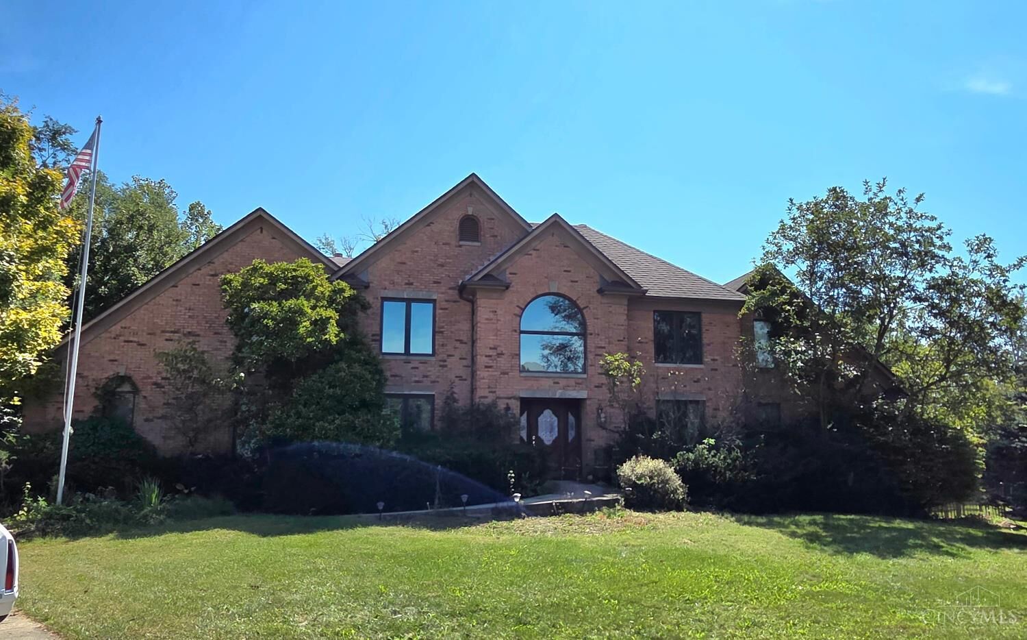 Property Photo: 2560 Mahogany Trail OH 45458