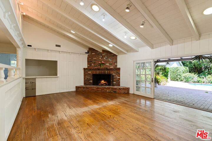 Property Photo:  16011 Meadowcrest Rd  CA 91403 