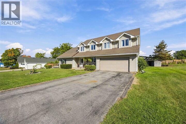 Photo de la propriété: 54 Napoleon Street ON N0N 1M0