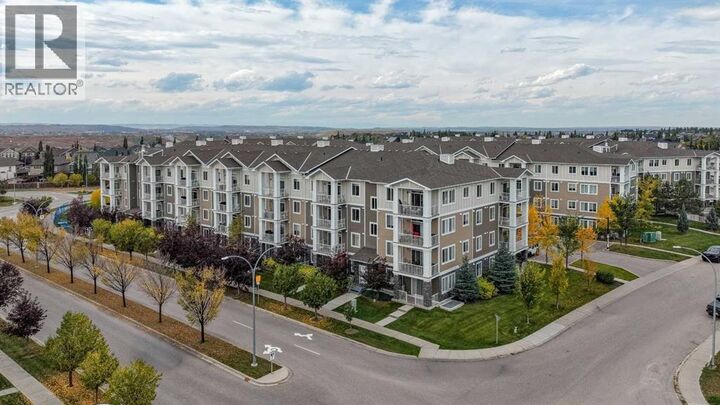 Property Photo:  522 Cranford Drive Southeast  AB T3M 2L7 