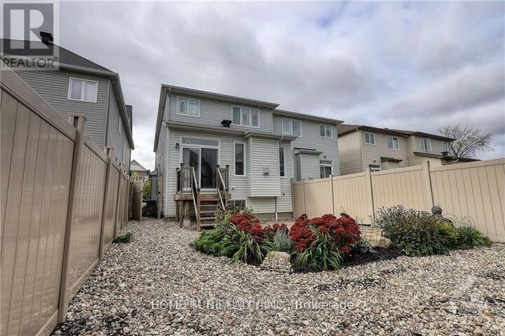 Property Photo:  206 Broxburn Crescent  ON K2J 0N7 