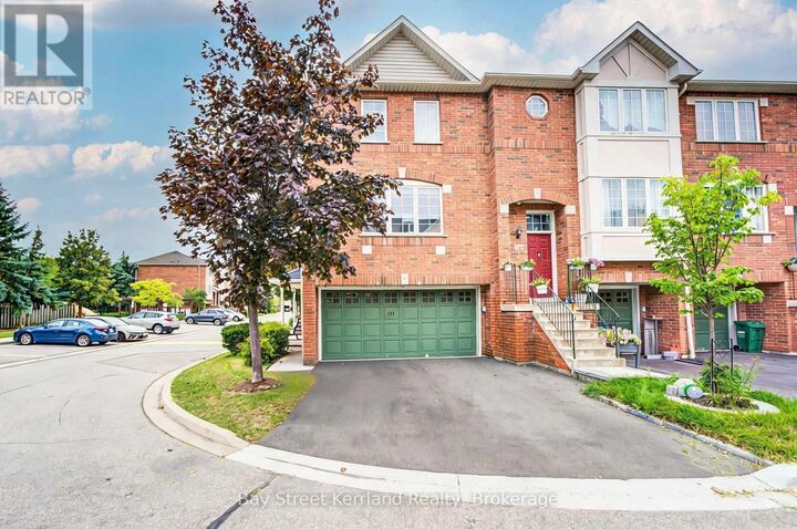 Property Photo: 80 Acorn Place 171 ON L4Z 3S7