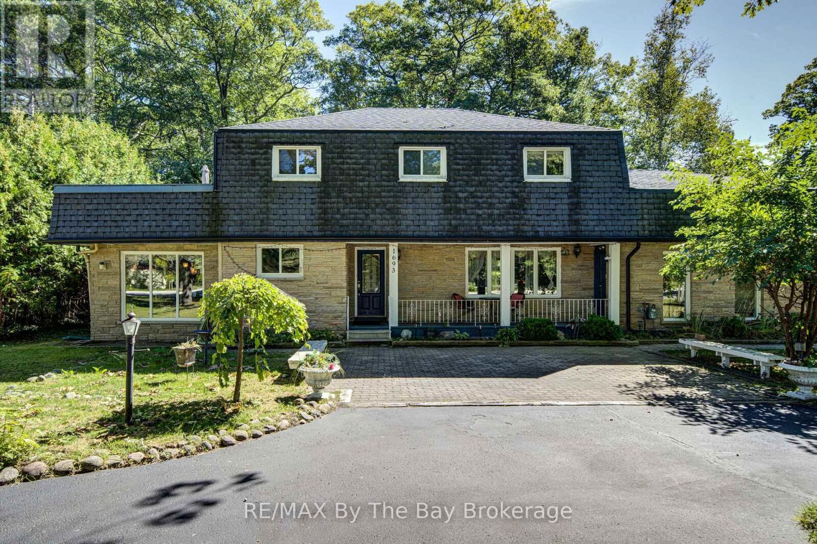 Property Photo:  1693 River Road West  ON L9Z 2S2 