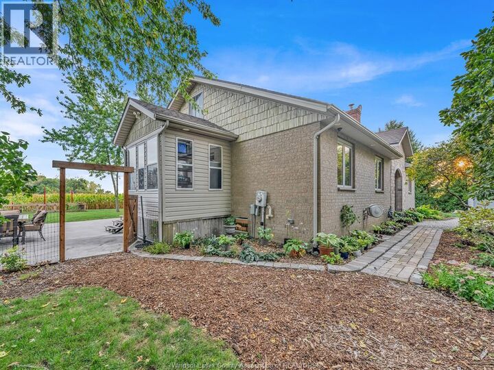 Property Photo:  15461 County Rd 8  ON N0R 1L0 
