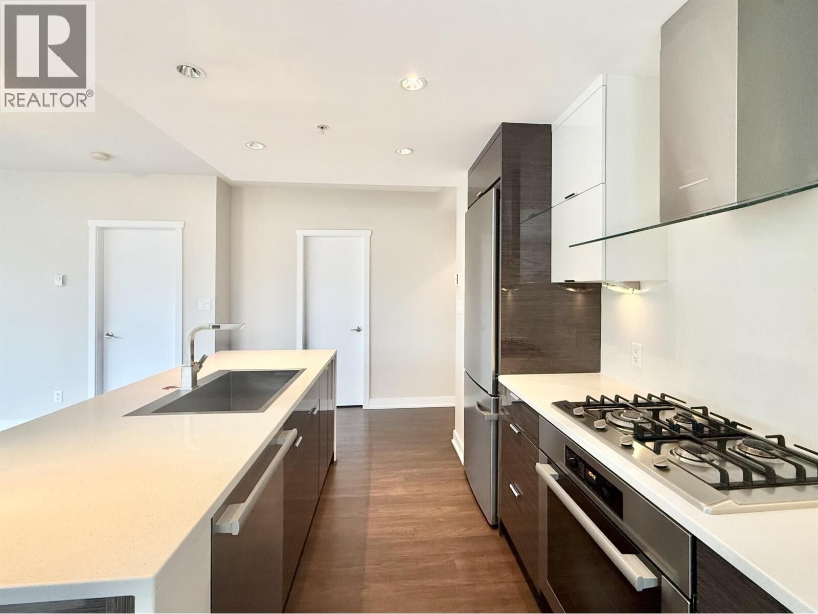 Property Photo: 1777 Th West Ave 712 BC V6J 0E5