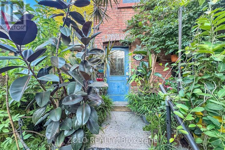 Property Photo:  189 Leslie Street  ON M4M 3C6 
