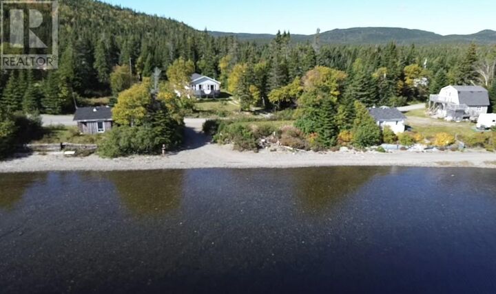 Property Photo:  735 Lakeview Road  NL A0L 1G0 