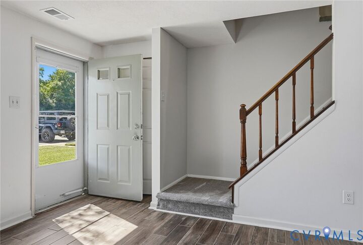 Property Photo:  8160 Clovertree Court  VA 23235 