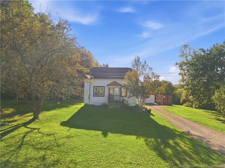 Property Photo:  17 Apartment Road  NB E4G 2E1 