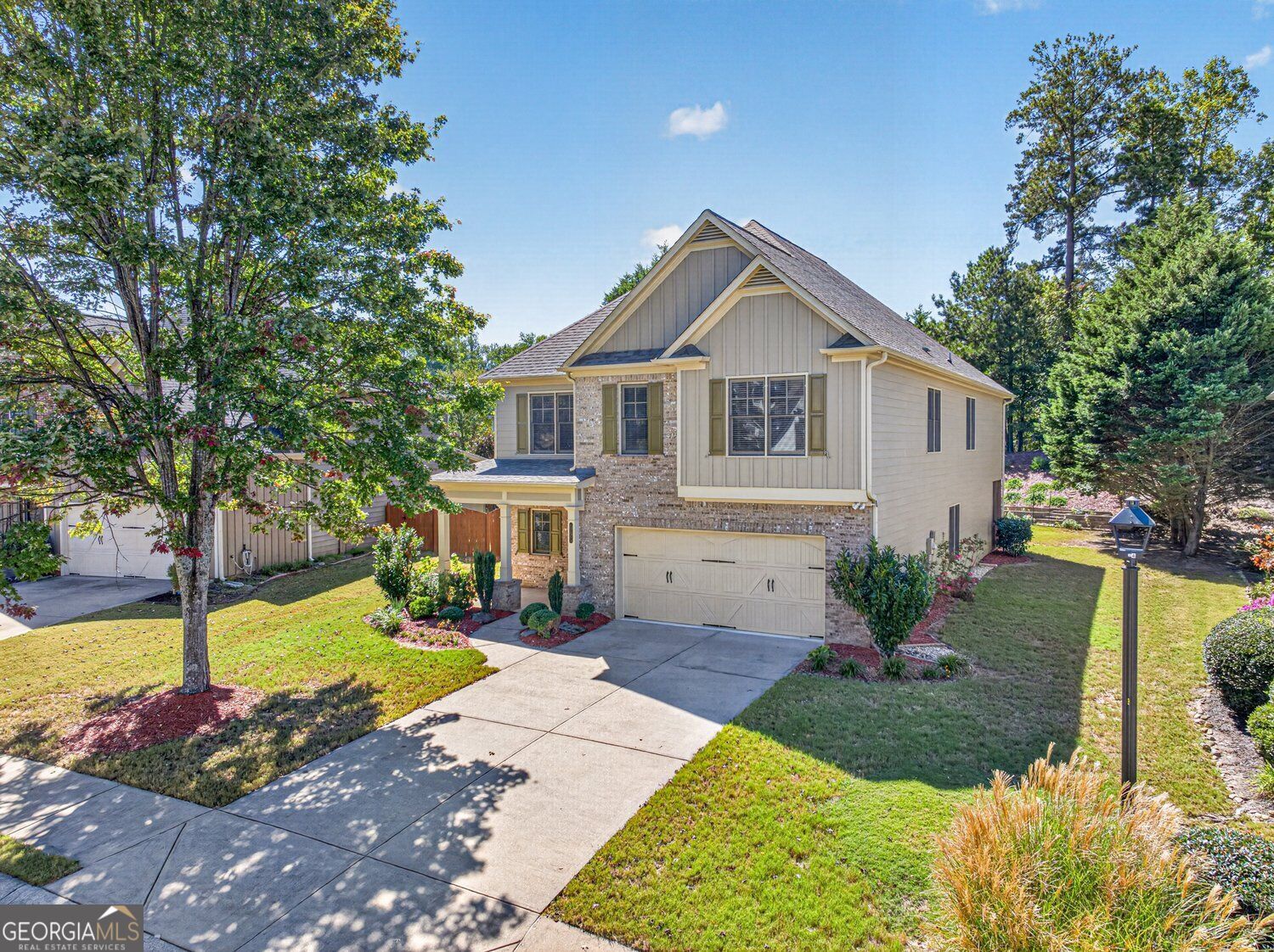 Property Photo:  8225 Majors Glen Court  GA 30041 