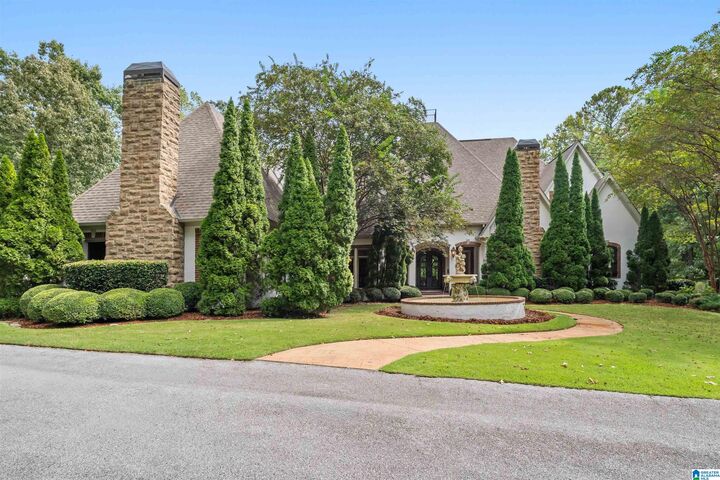 Property Photo:  9 Montagel Way  AL 35242 