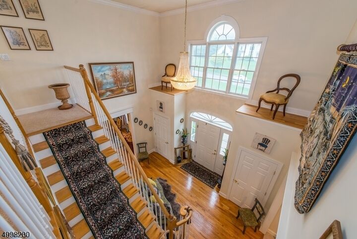 Property Photo:  21 Bonnieview Ln  NJ 07082 