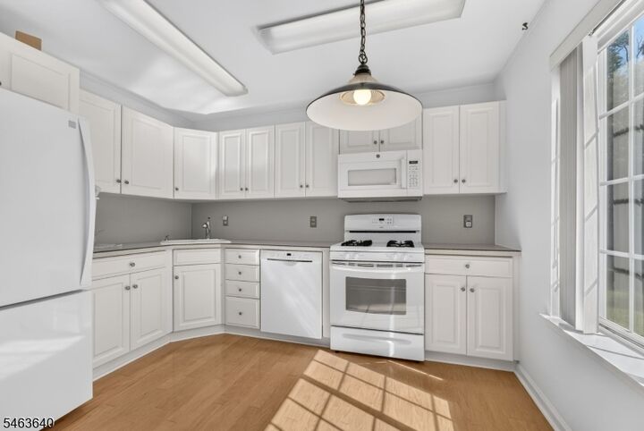 Property Photo:  73 Village Drive 73  NJ 07960 