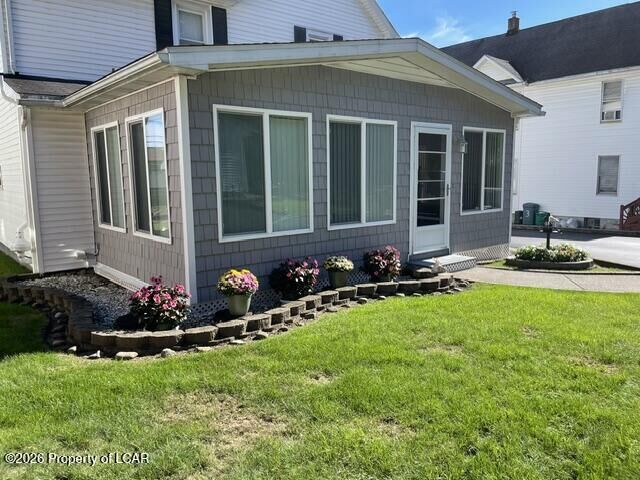Property Photo:  140 E State Street  PA 18704 