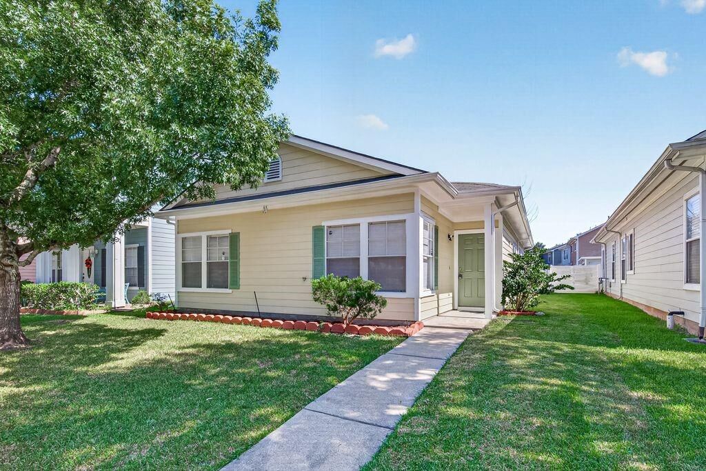 Property Photo:  15963 S Alley Court  TX 77082 