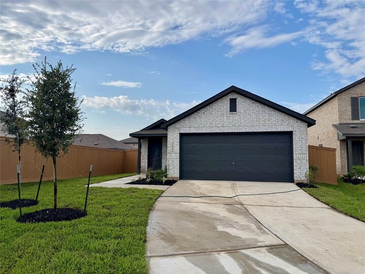 Property Photo:  3044 Angelic Rose Lane  TX 77493 