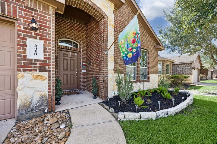 Property Photo: 3418 Daniel Falls Lane TX 77449