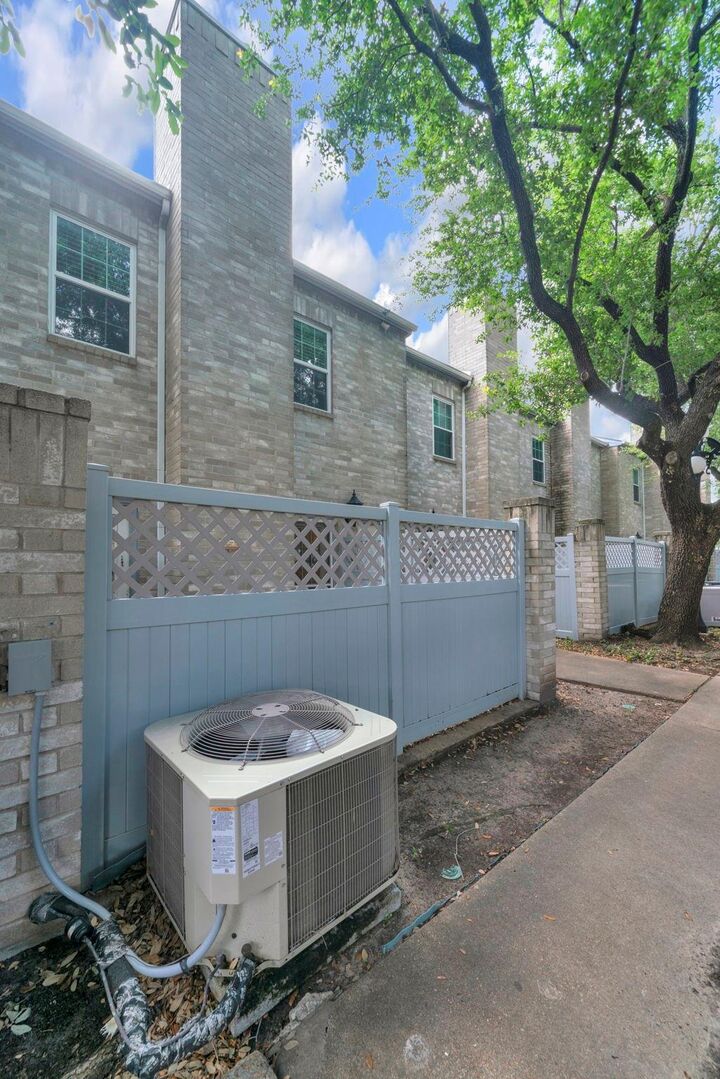 Property Photo: 6000 Reims Road 4103 TX 77036