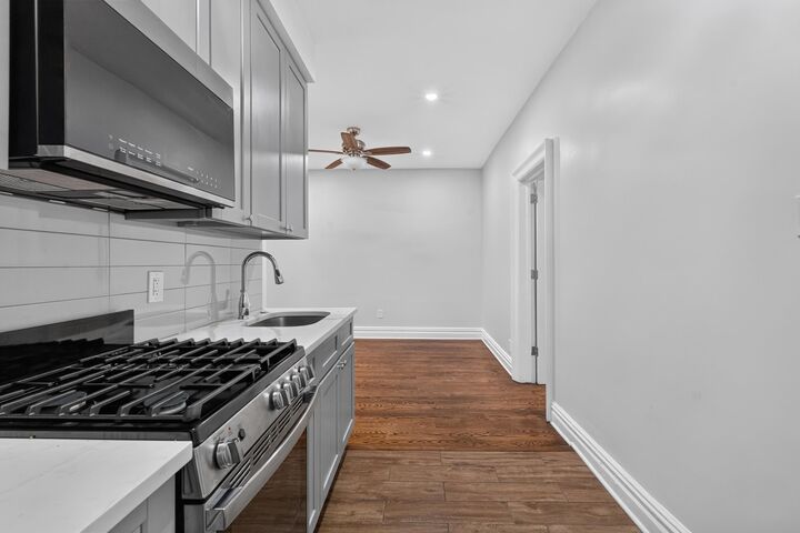 Property Photo:  55 Corbin Ave 4  NJ 07306 