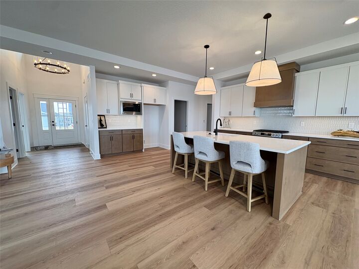Property Photo: 1355 NW Yorktown Drive IA 50263