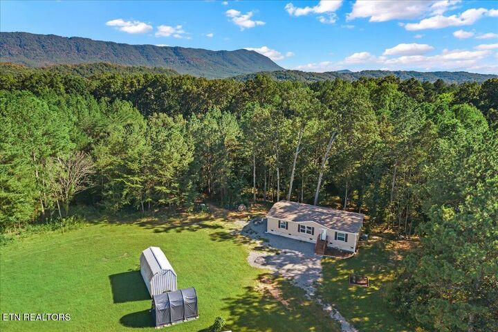 Property Photo: 177 Lifestyle Way TN 37307