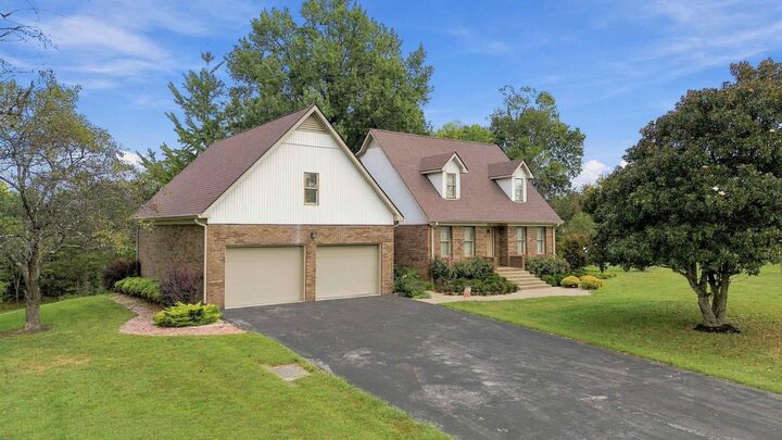 Property Photo:  1812 Mallard Drive  KY 40741 