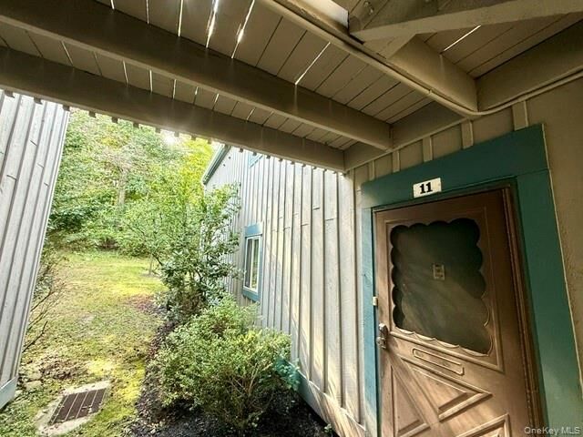 Property Photo:  11 Sterling 11  NY 12508 