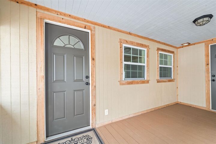 Property Photo:  1619 7th Avenue N  FL 33713 