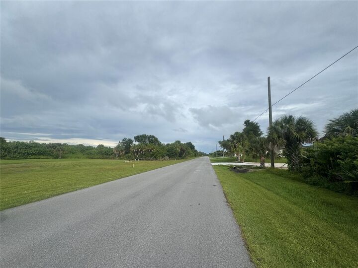 Property Photo:  12111 Van Gough Avenue  FL 33981 