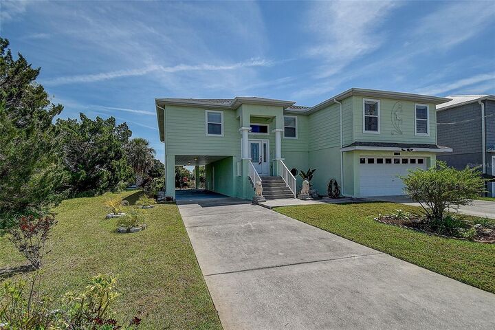 Property Photo:  3380 Poinsettia Drive  FL 34607 