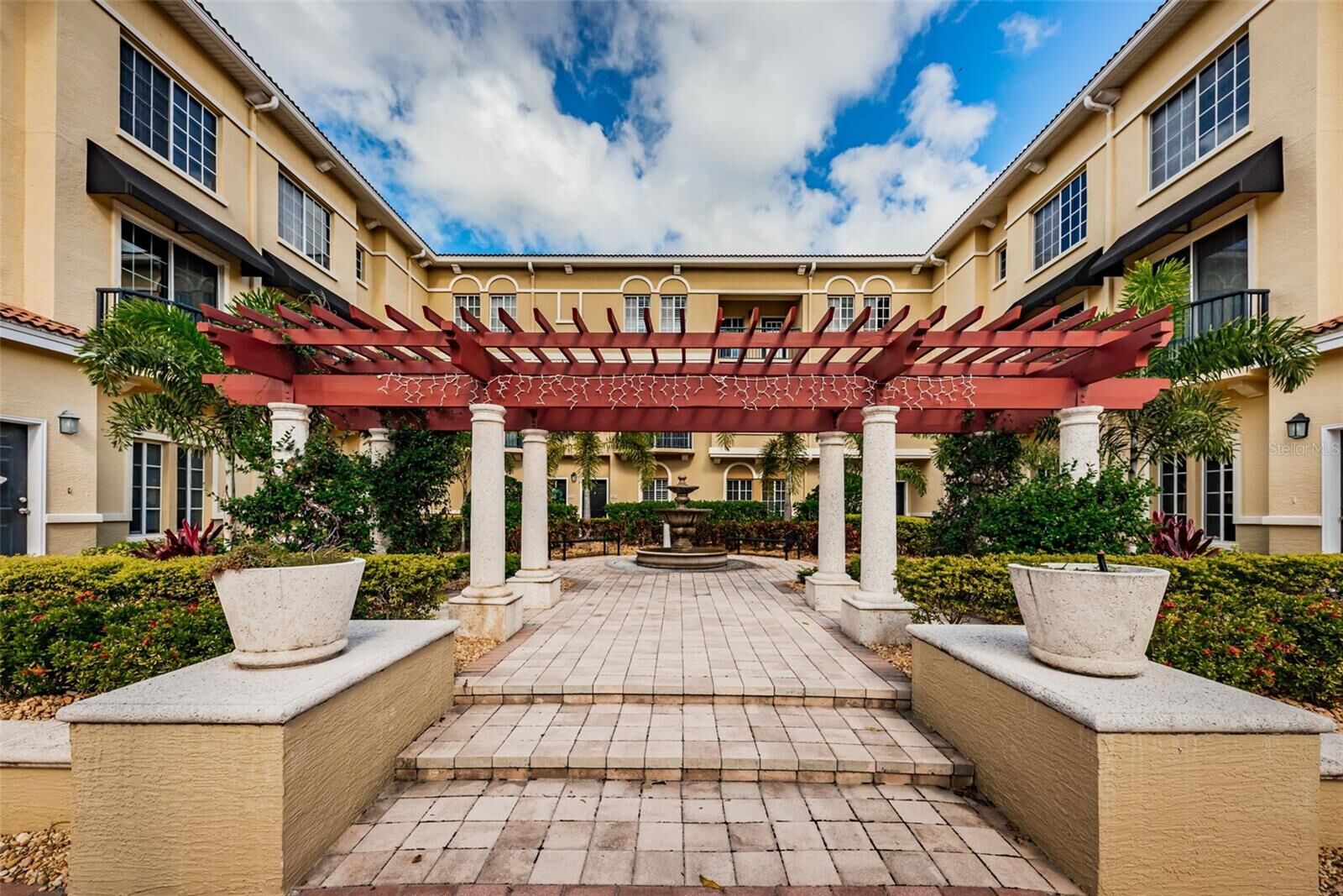 Property Photo: 5215 Beach Breeze Court 5215 FL 33609