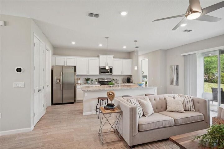Property Photo: 90 Luther Drive FL 32137
