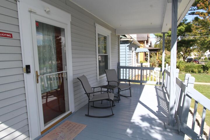 Property Photo:  404 Union Street  MI 48161 