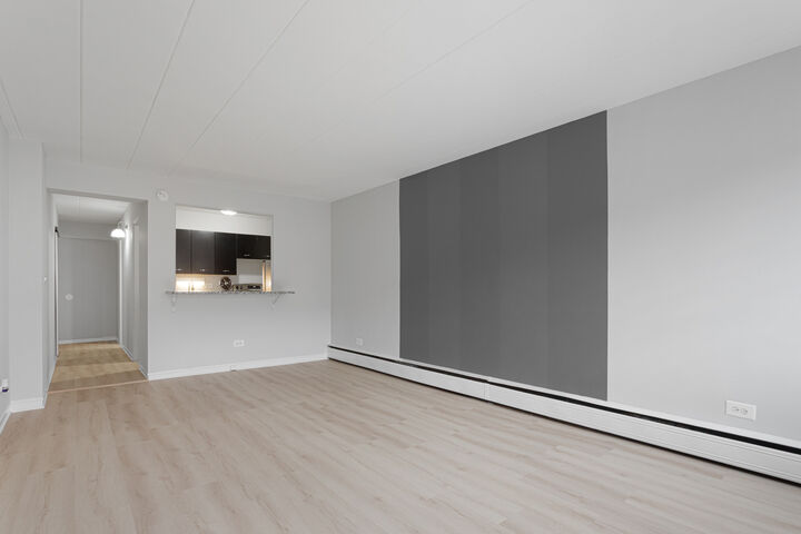 Property Photo:  6012 N Kenmore Avenue 3F  IL 60660 