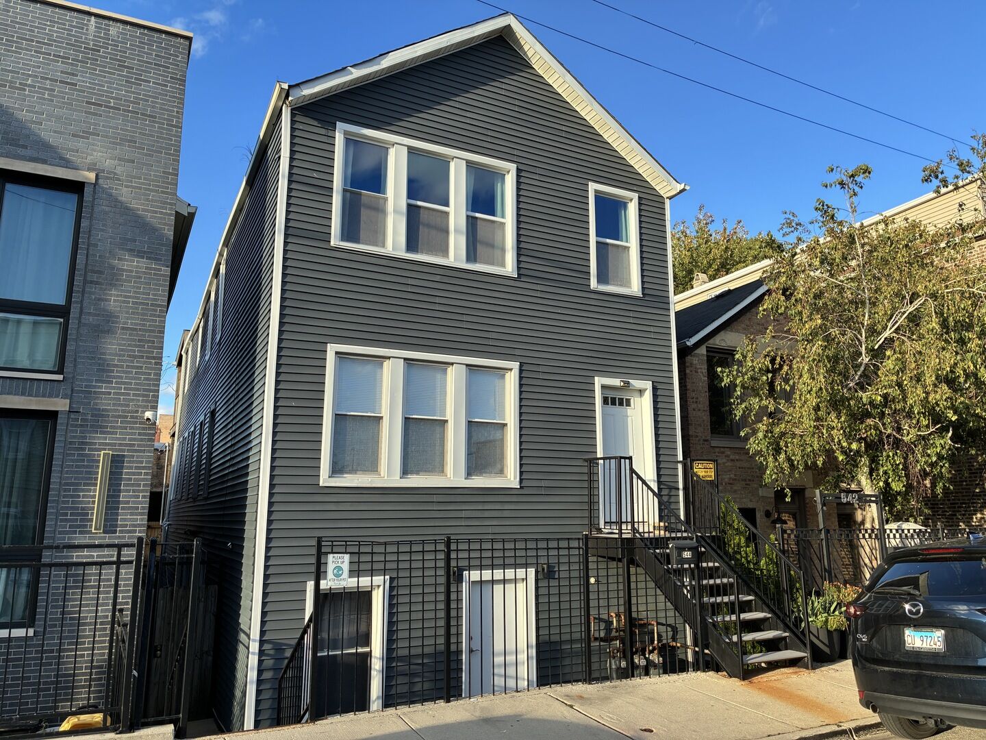 Property Photo:  544 W Cullerton Avenue 2  IL 60608 