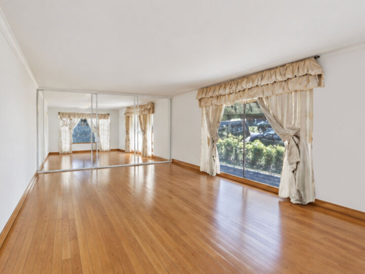 Property Photo: 855 W 73rd Street IL 60621