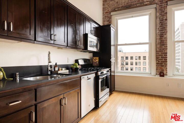 Property Photo:  253 S Broadway 504  CA 90012 